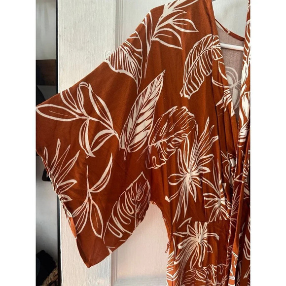 Forever21 Contemporary Women’s size Small jumpsuit - Picture 3 of 9